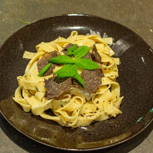 Pasta with truffle